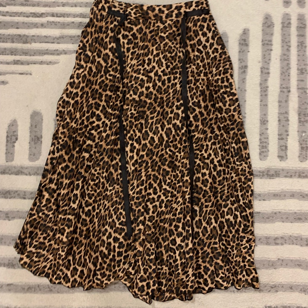 Zara Leopard Skirt
